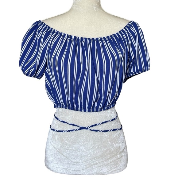 Free Kisses Nautical Striped Off On Shoulders Crop Top Blouse Women’s Size XL - Picture 1 of 8